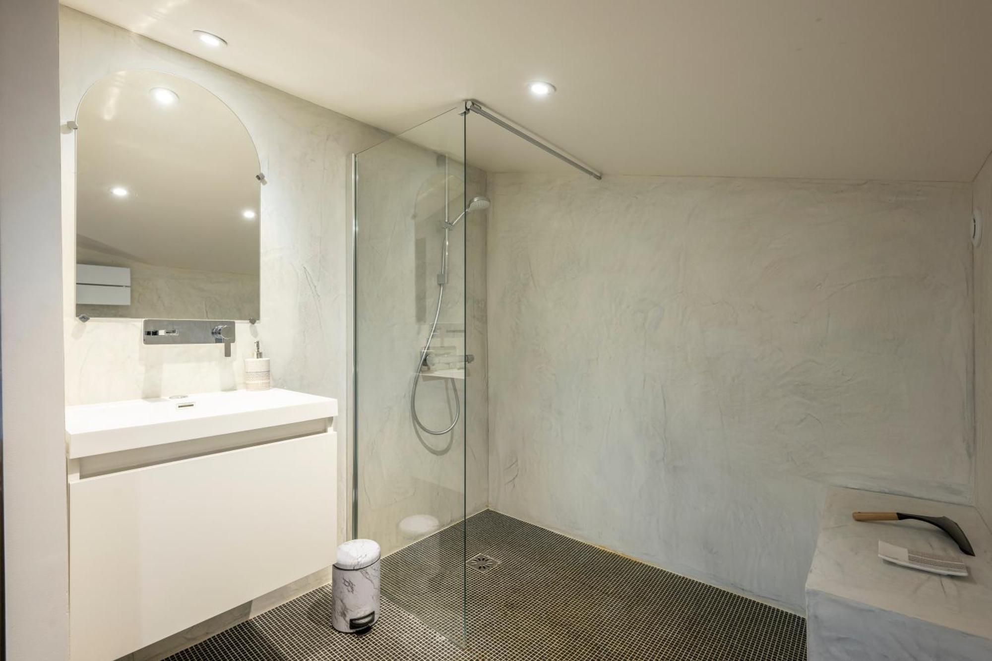 Superbe Loft - Situ Sur La Place Centrale Barcelonnette Εξωτερικό φωτογραφία
