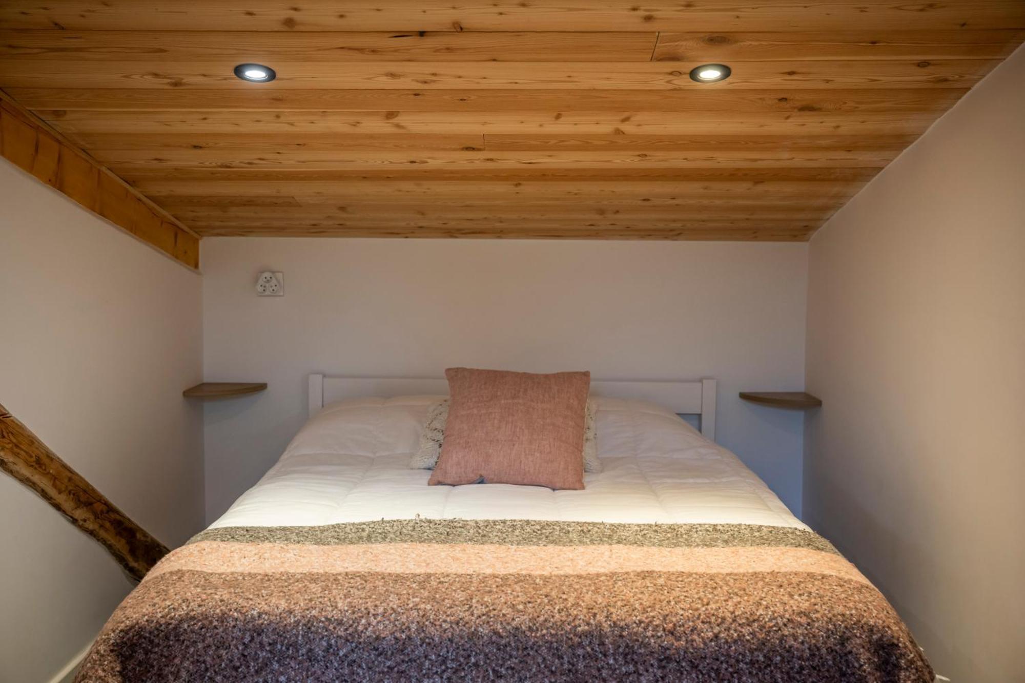 Superbe Loft - Situ Sur La Place Centrale Barcelonnette Εξωτερικό φωτογραφία